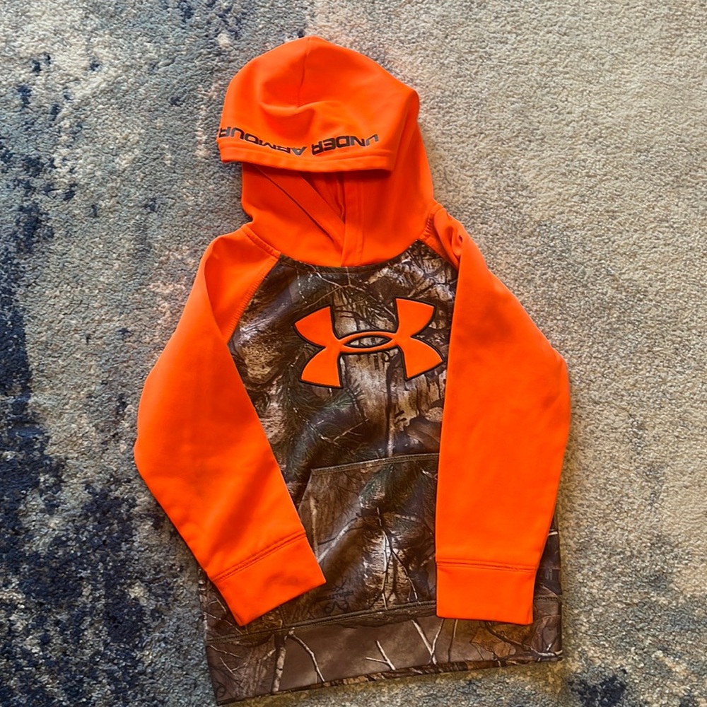 Camo/orange under armour hoodie